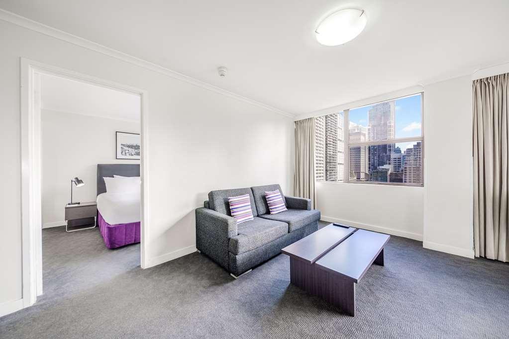 Oaks Sydney Hyde Park Suites Habitación foto