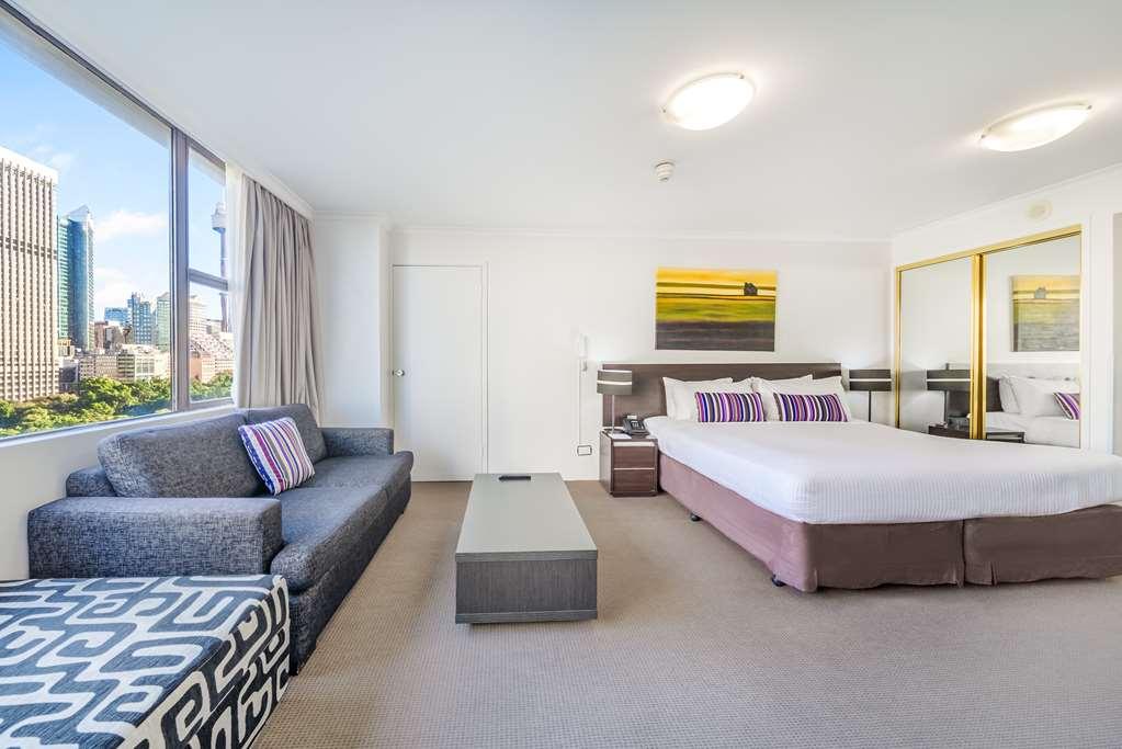 Oaks Sydney Hyde Park Suites Habitación foto