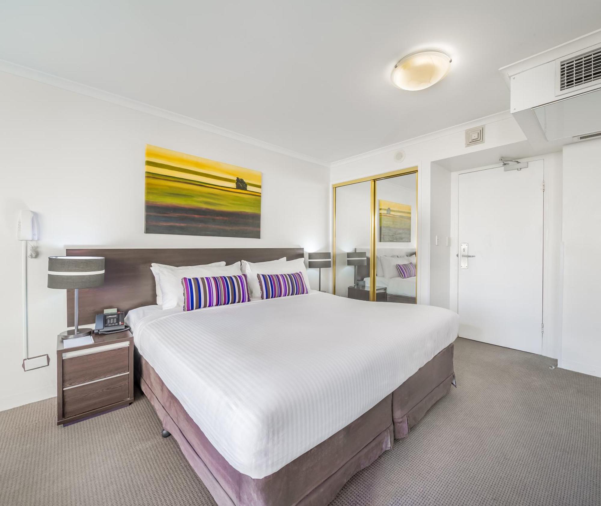 Oaks Sydney Hyde Park Suites Exterior foto